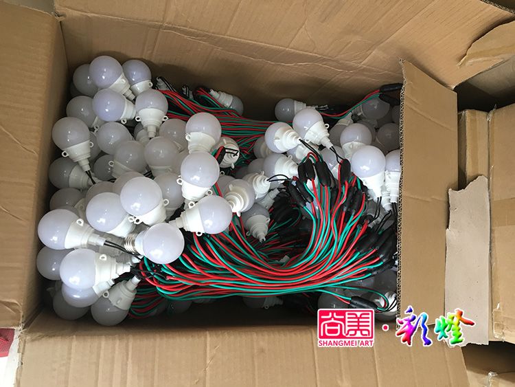 自貢彩燈、花燈專用防水燈泡與普通LED燈泡的區別